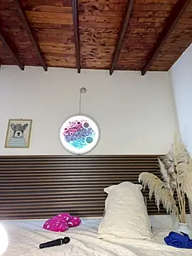 roldanmary online show from March 13, 2025, 12:16 am