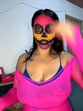 roldanmary online show from October 8, 2025, 4:21 am