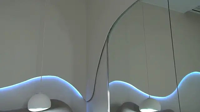 MiraBliss online show from February 24, 2026, 5:22 pm