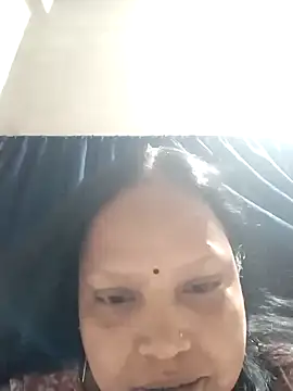 Snapshot of Arohi35 chatting on March 11, 2025, 5:02 pm Arohi35 online show from March 11, 2025, 5:02 pm