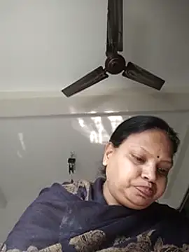 Snapshot of Arohi35 chatting on February 14, 2026, 3:36 am Arohi35 online show from February 14, 2026, 3:36 am