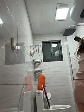 aa520uv online show from February 7, 2026, 12:09 pm