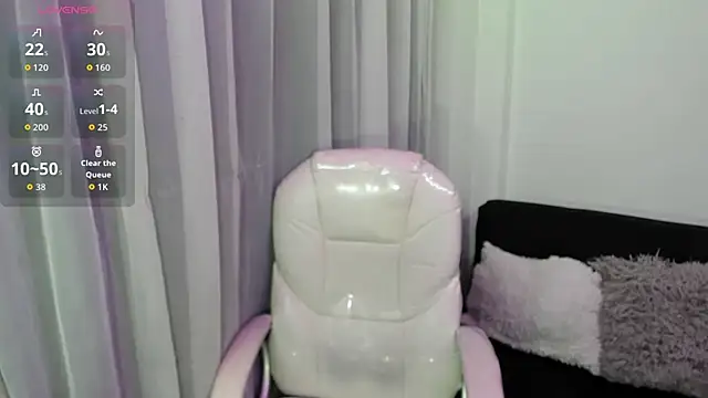 Pretty Johnson  online show from February 27, 2026, 11:32 am