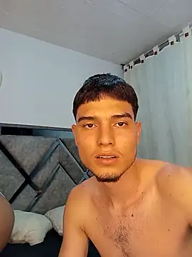 Snapshot of Saul_yei chatting on February 6, 2026, 2:49 am Saul yei online show from February 6, 2026, 2:49 am