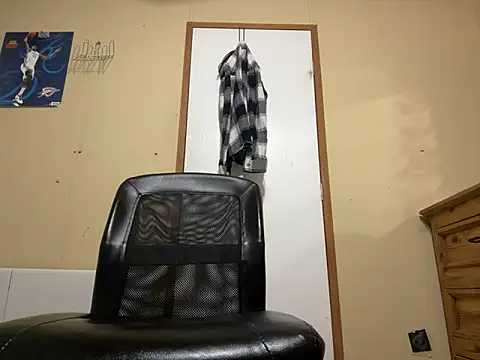 bwcizThrobbing online show from September 21, 2025, 11:12 am