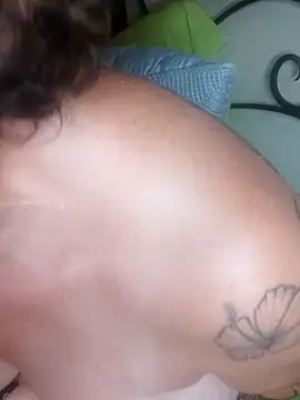 emiliemilf online show from February 28, 2026, 8:26 am