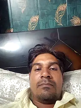 Snapshot of johnny8731 chatting on October 9, 2025, 3:21 pm johnny8731 online show from October 9, 2025, 3:21 pm