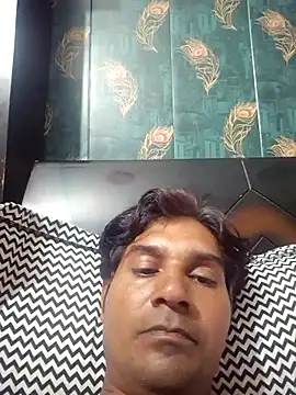 Snapshot of johnny8731 chatting on October 19, 2025, 3:12 pm johnny8731 online show from October 19, 2025, 3:12 pm