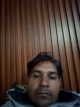 Snapshot of johnny8731 chatting on November 27, 2025, 3:03 pm johnny8731 online show from November 27, 2025, 3:03 pm