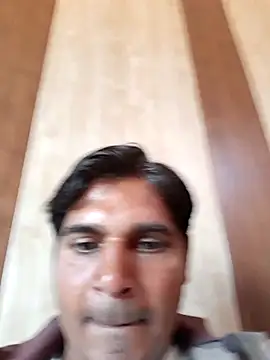 Snapshot of johnny8731 chatting on February 15, 2026, 8:24 am johnny8731 online show from February 15, 2026, 8:24 am