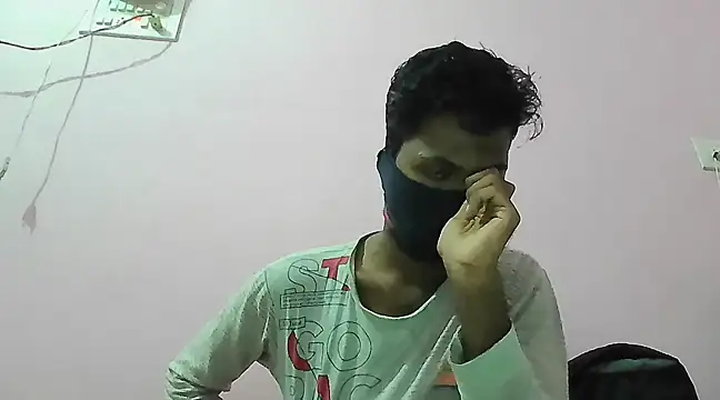 dusky-body online show from March 16, 2025, 9:58 pm