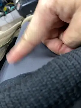 m4m4m4m online show from November 22, 2025, 8:24 am