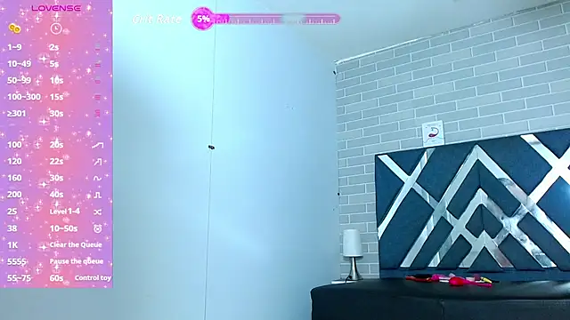 Snapshot of Raven_Doll19 chatting on October 31, 2025, 4:02 am Raven Doll19 online show from October 31, 2025, 4:02 am