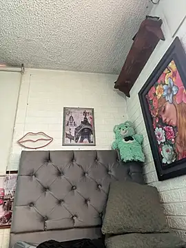 Snapshot of SALOME_KORLAND chatting on February 3, 2026, 6:57 pm SALOME KORLAND online show from February 3, 2026, 6:57 pm