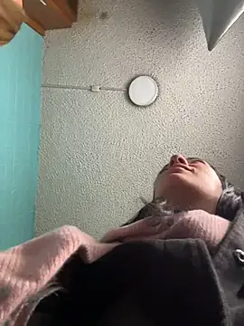 Snapshot of SALOME_KORLAND chatting on February 4, 2026, 6:58 pm SALOME KORLAND online show from February 4, 2026, 6:58 pm