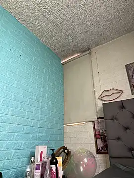 Snapshot of SALOME_KORLAND chatting on February 5, 2026, 6:34 pm SALOME KORLAND online show from February 5, 2026, 6:34 pm