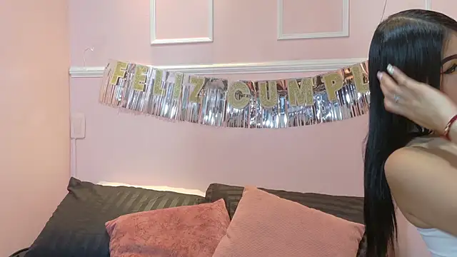 Snapshot of RossyCarters chatting on February 26, 2026, 2:27 pm RossyCarters online show from February 26, 2026, 2:27 pm