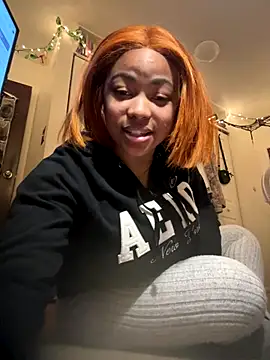 Snapshot of nuttybutter999999 chatting on December 17, 2025, 10:38 pm nuttybutter999999 online show from December 17, 2025, 10:38 pm