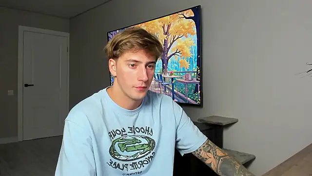 DaniHort online show from February 16, 2026, 12:56 pm