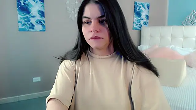 Snapshot of maddissonivanova chatting on January 18, 2026, 7:06 pm maddissonivanova online show from January 18, 2026, 7:06 pm