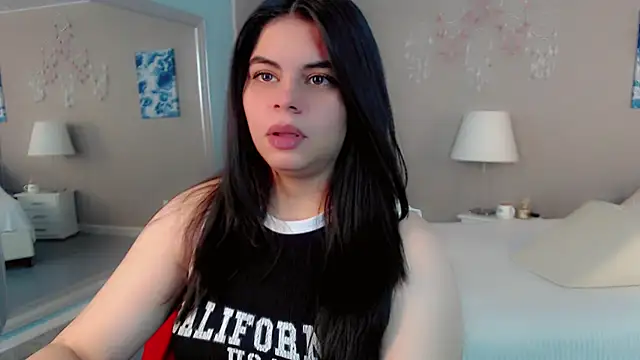 Snapshot of maddissonivanova chatting on February 15, 2026, 6:59 pm maddissonivanova online show from February 15, 2026, 6:59 pm