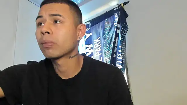  Logan Colton  online show from February 14, 2026, 6:48 pm