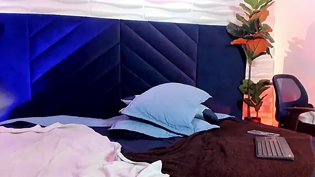 Dustin Sonne online show from February 8, 2026, 3:43 am