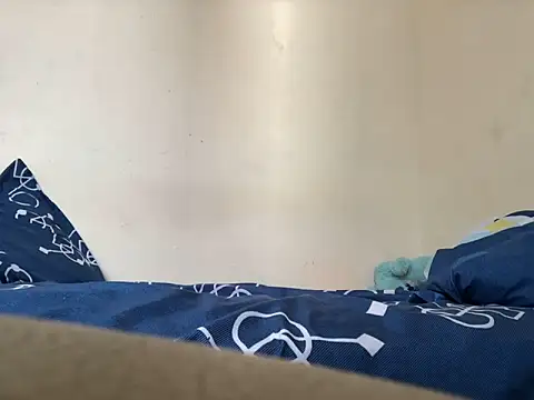 Snapshot of Cesar_Augusto chatting on September 15, 2025, 1:55 pm Cesar Augusto online show from September 15, 2025, 1:55 pm