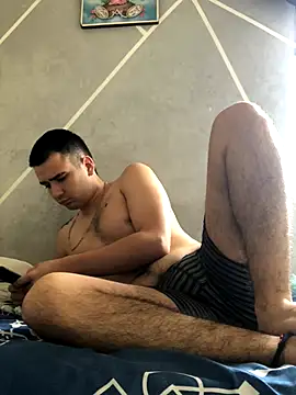 Snapshot of Cesar_Augusto chatting on October 20, 2025, 1:11 pm Cesar Augusto online show from October 20, 2025, 1:11 pm