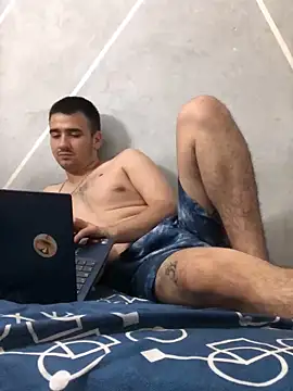 Snapshot of Cesar_Augusto chatting on November 8, 2025, 1:39 am Cesar Augusto online show from November 8, 2025, 1:39 am