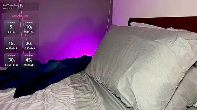 Snapshot of tomboi_xcx chatting on February 19, 2026, 5:14 am tomboi xcx online show from February 19, 2026, 5:14 am