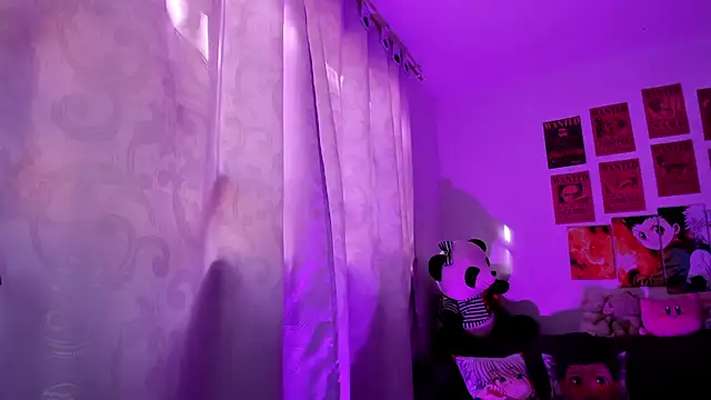 Lolii Zoe online show from November 13, 2025, 8:19 pm