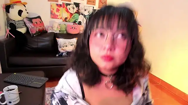 Lolii Zoe online show from November 21, 2025, 12:10 am