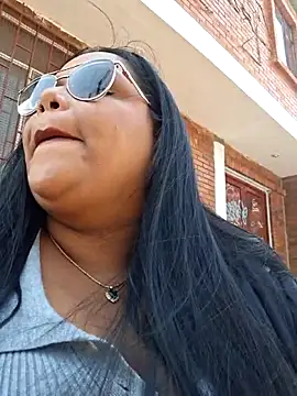 Snapshot of Arena_13 chatting on February 12, 2026, 6:03 pm Arena 13 online show from February 12, 2026, 6:03 pm