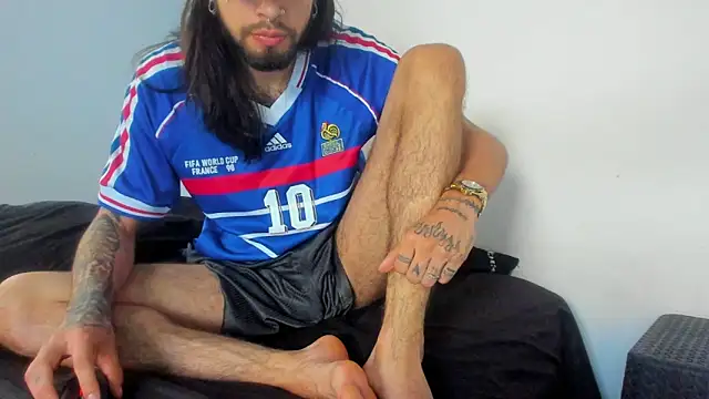 Theferxxo 12 online show from September 23, 2025, 10:46 pm