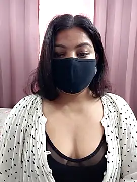 Snapshot of Aavya_007 chatting on February 26, 2026, 4:00 am Aavya 007 online show from February 26, 2026, 4:00 am