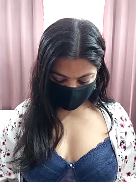 Snapshot of Aavya_007 chatting on March 1, 2026, 5:31 am Aavya 007 online show from March 1, 2026, 5:31 am