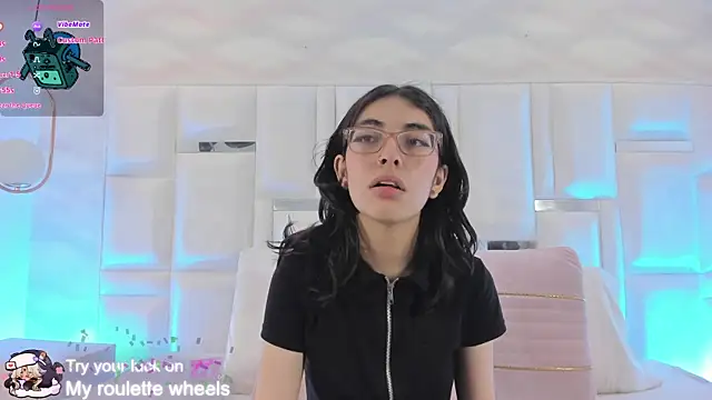 Snapshot of Im_Molly_Angel chatting on February 19, 2026, 8:49 pm Im Molly Angel online show from February 19, 2026, 8:49 pm