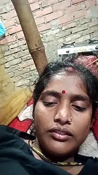 Snapshot of Guriya0076 chatting on February 18, 2026, 9:00 pm Guriya0076 online show from February 18, 2026, 9:00 pm