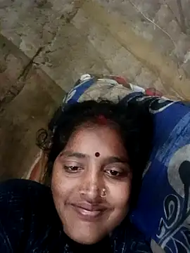 Snapshot of Guriya0076 chatting on February 21, 2026, 6:53 pm Guriya0076 online show from February 21, 2026, 6:53 pm