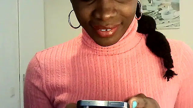 Snapshot of Chatdoll2 chatting on December 5, 2025, 2:03 pm Chatdoll2 online show from December 5, 2025, 2:03 pm