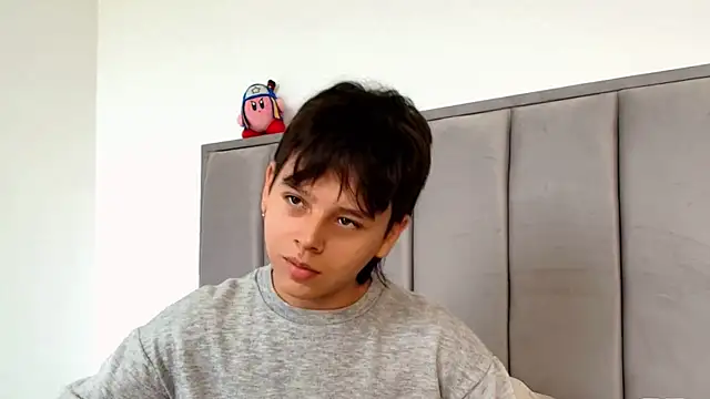 nico leroy online show from September 21, 2025, 3:35 pm