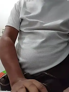 Snapshot of SOY0119DIEGO chatting on February 23, 2026, 3:04 am SOY0119DIEGO online show from February 23, 2026, 3:04 am