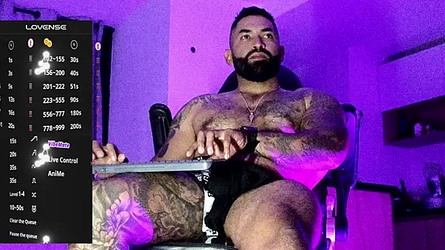 Snapshot of Max-prada chatting on February 13, 2026, 2:07 am Max-prada online show from February 13, 2026, 2:07 am