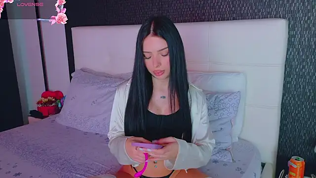 AshleyEttheenn online show from February 20, 2026, 5:57 pm