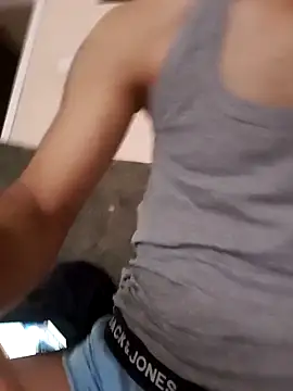 777emre online show from February 15, 2026, 6:21 am