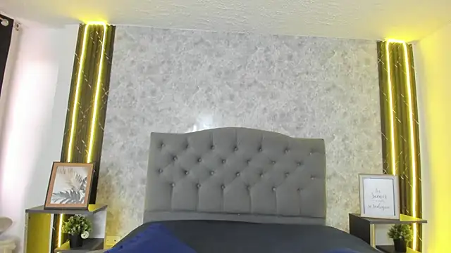 GiannaSlimJB online show from February 17, 2026, 7:09 pm