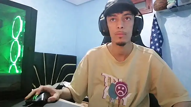 Dark DesireX online show from November 25, 2025, 5:18 am