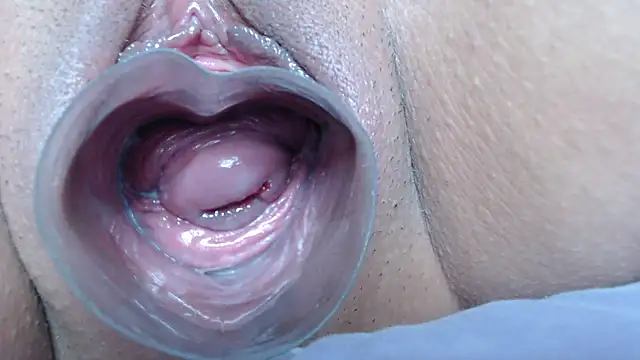 Snapshot of Princess_pussy01 chatting on February 27, 2026, 8:53 pm Princess pussy01 online show from February 27, 2026, 8:53 pm