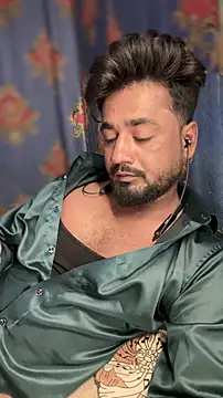 Munny6677 online show from February 2, 2026, 5:33 pm